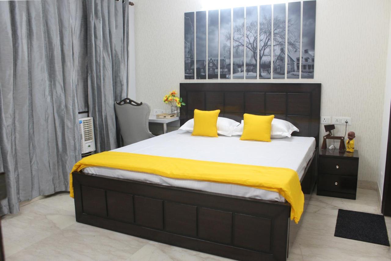 Spacious 1bhk Prime Location W/ 2 Baths *