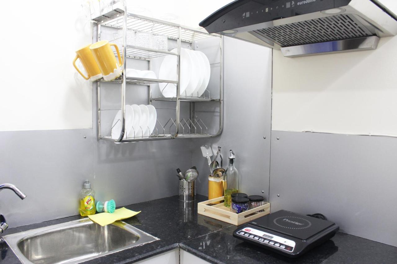 Spacious 1bhk Prime Location W/ 2 Baths Apartment *